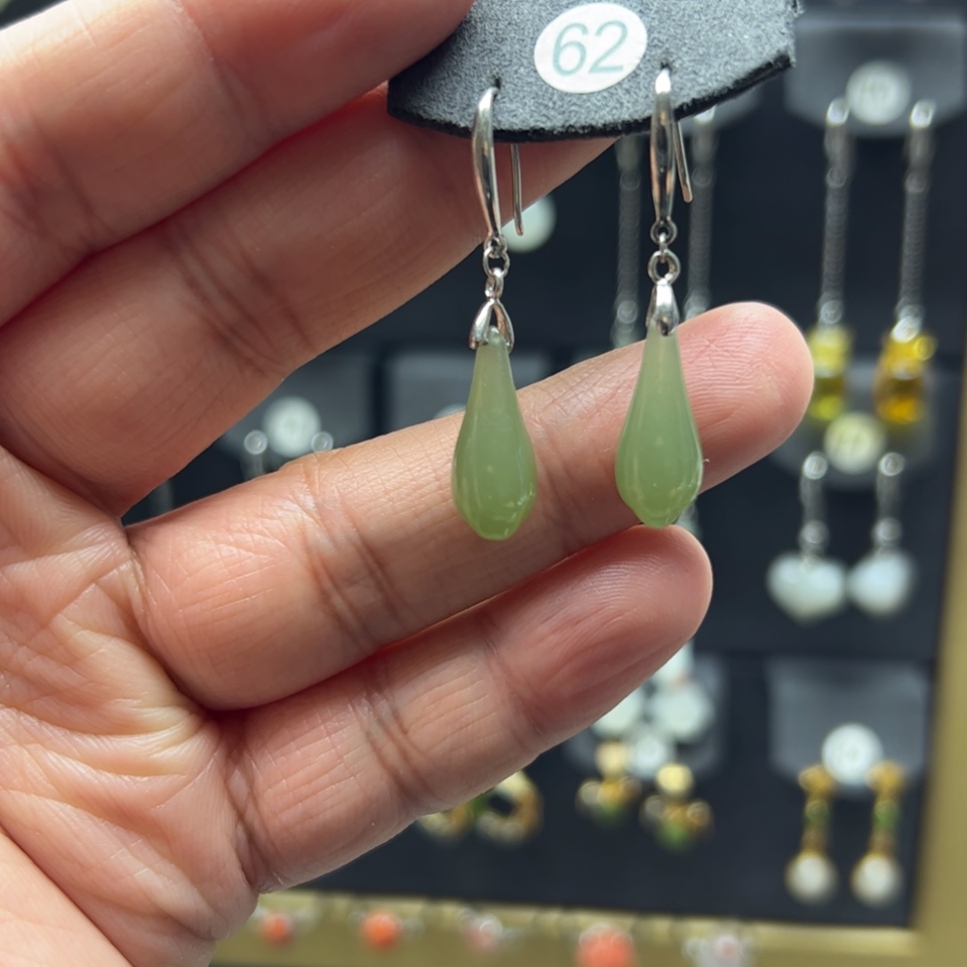 和田玉银S925镶嵌耳饰