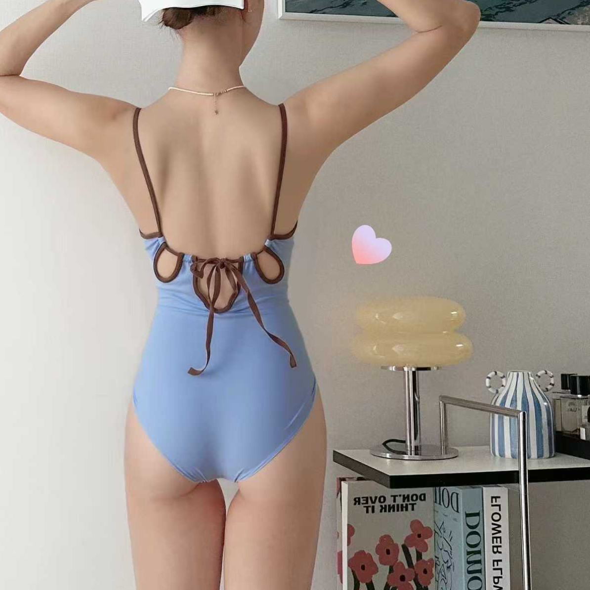 美拉德复古拼色连体泳衣女款显瘦遮肉美背绑带海边度假温泉泳装