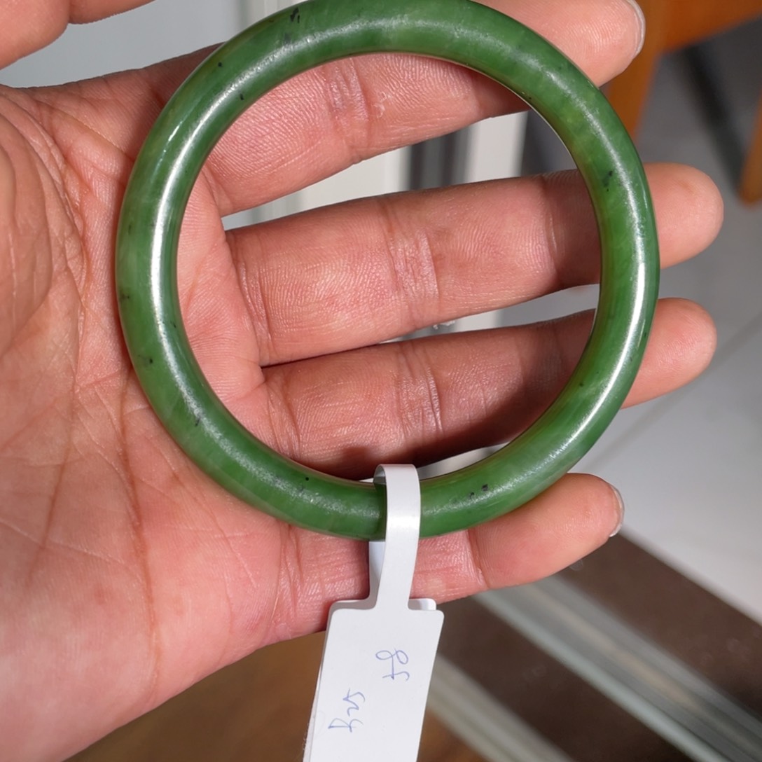 和田玉（碧玉）手镯未镶嵌美*美