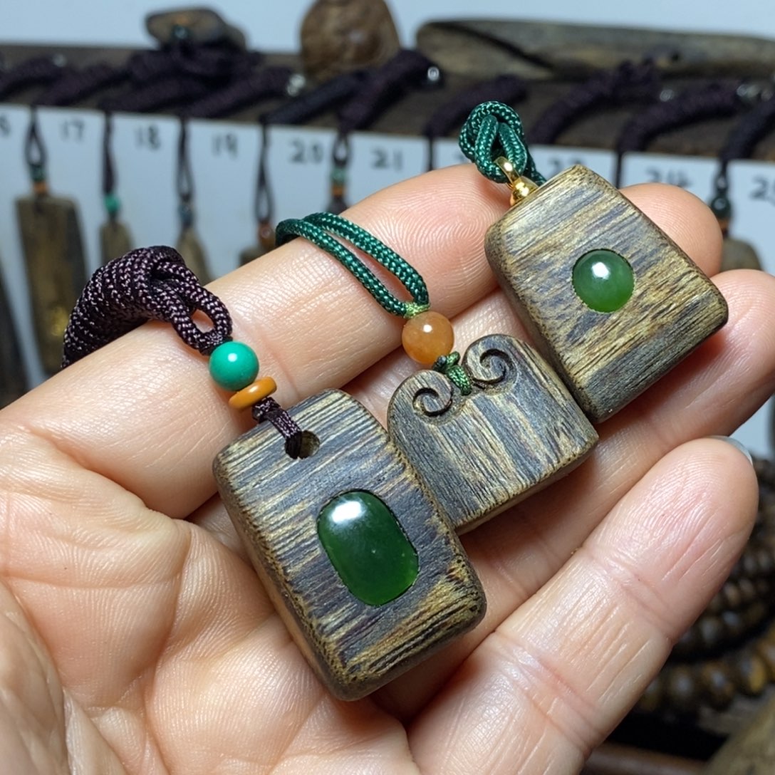 富***儿沉香碎屑沉香牌子