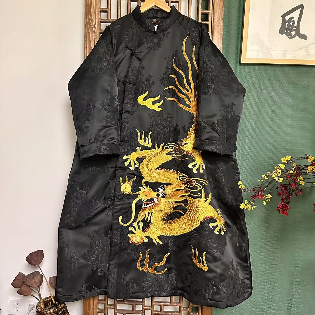  凤徕兮私人定制黑底金龙刺绣斜盘扣小立领棉服（LS395-2）棉