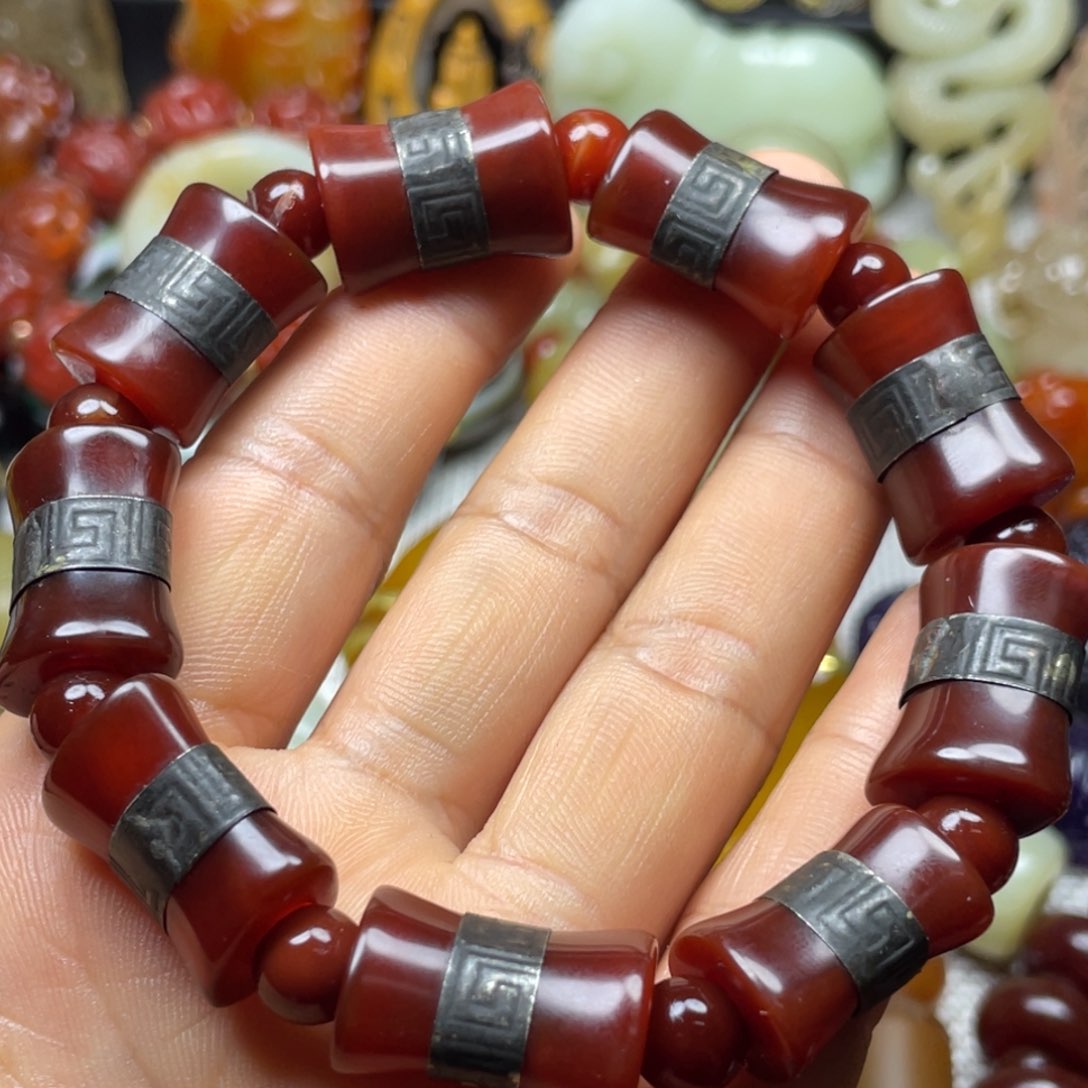 玛瑙/玉髓颈饰未镶嵌