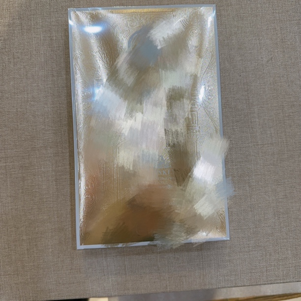 面面面。蛋蛋服饰