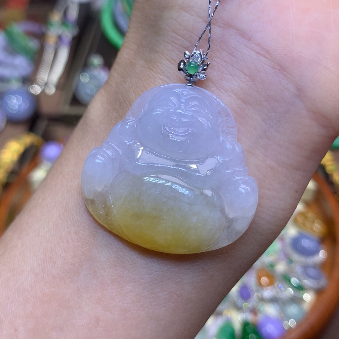 翡翠18K金镶嵌颈饰