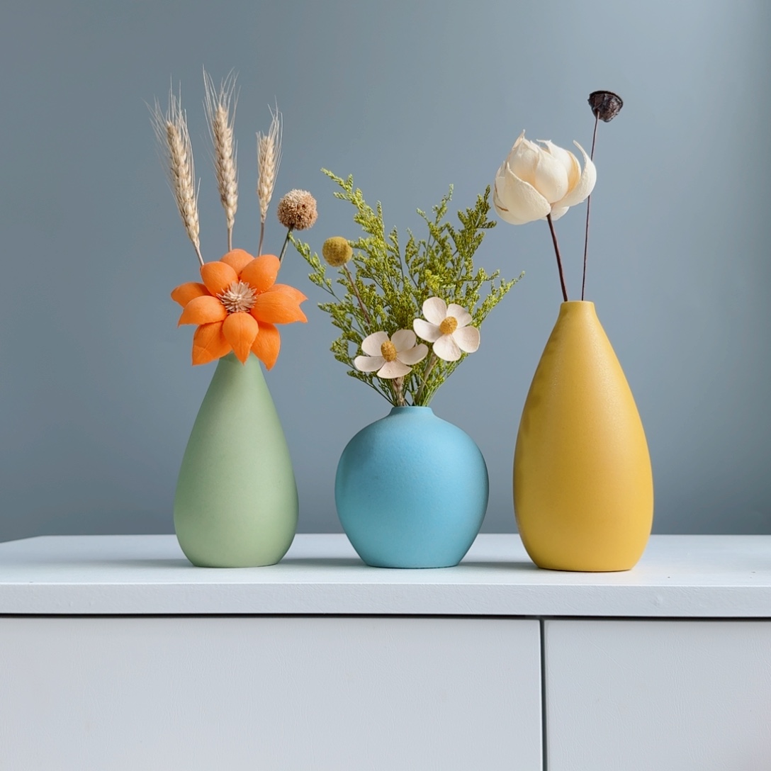 瓷片陶瓷小花瓶含花总高约20-30cm