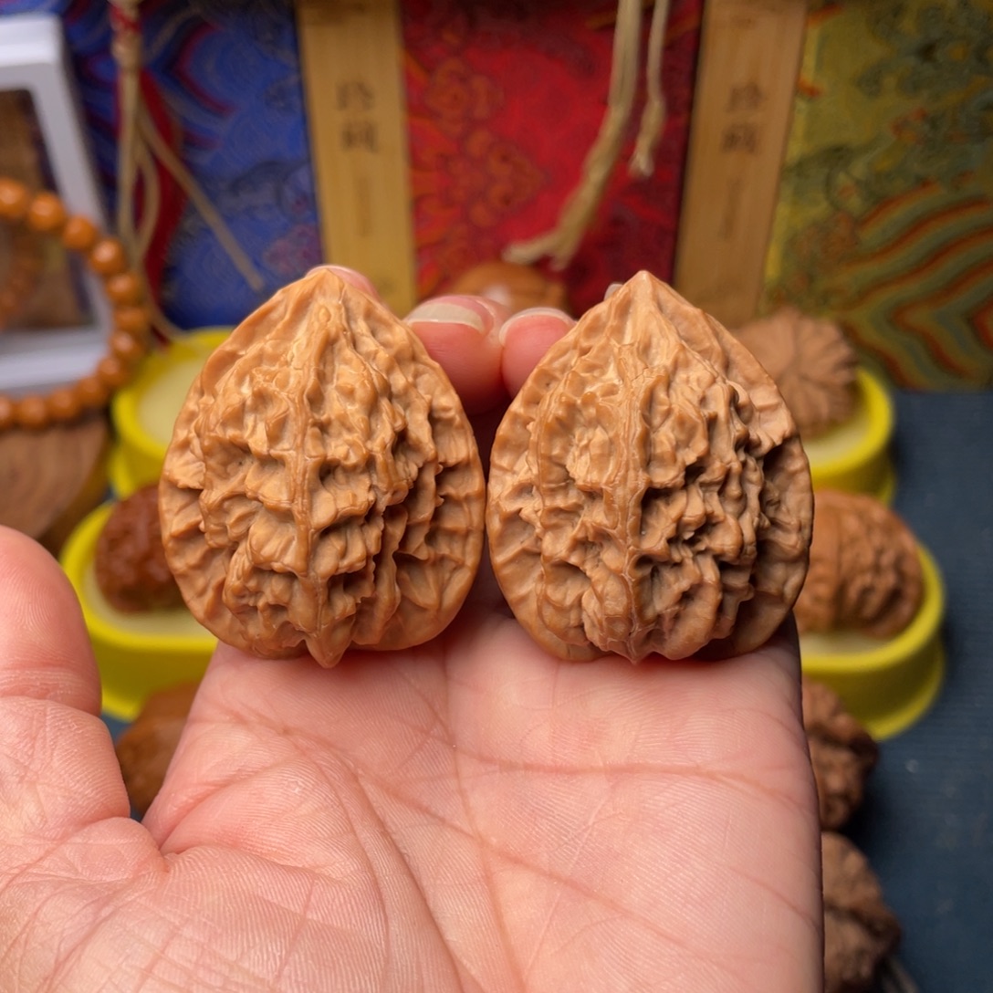 把件文玩核桃38十三棱鸡心