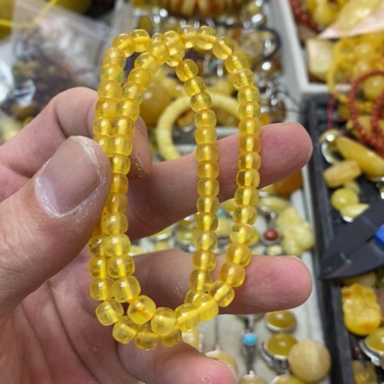 蜜蜡裸石未镶嵌多样性发货其一