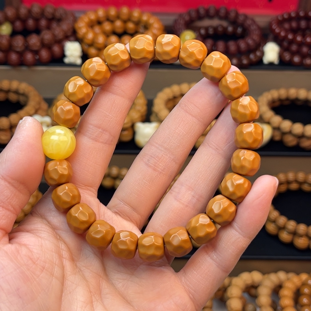 N***x核桃全品猴头核桃亮面无相