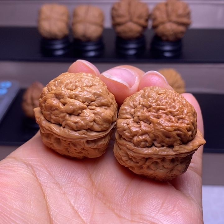 把件文玩核桃凤眼舍利14