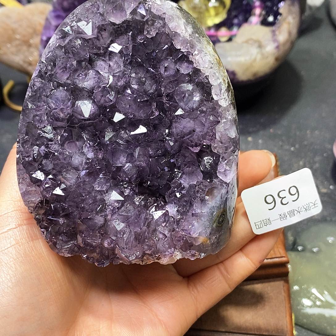 水晶大型摆件（非配饰）未镶嵌