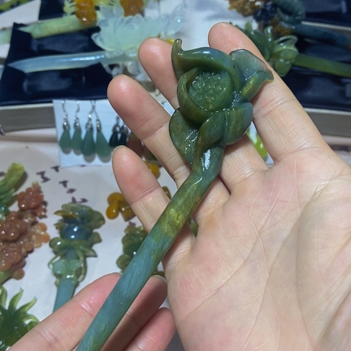 蛇纹石玉发簪未镶嵌