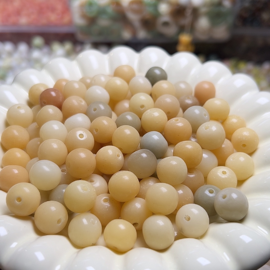 白玉菩提吊坠瑕疵12奶黄平果200颗