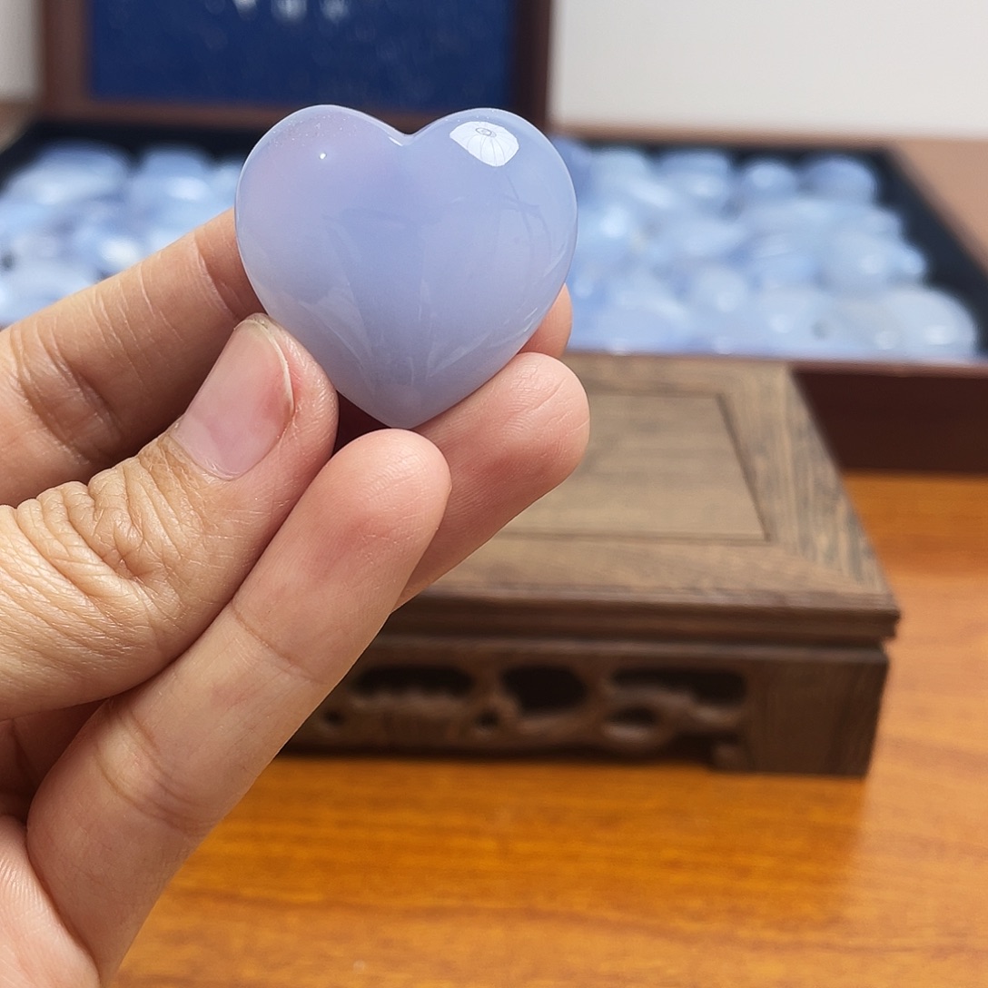 玛瑙/玉髓未镶嵌珠宝奇石