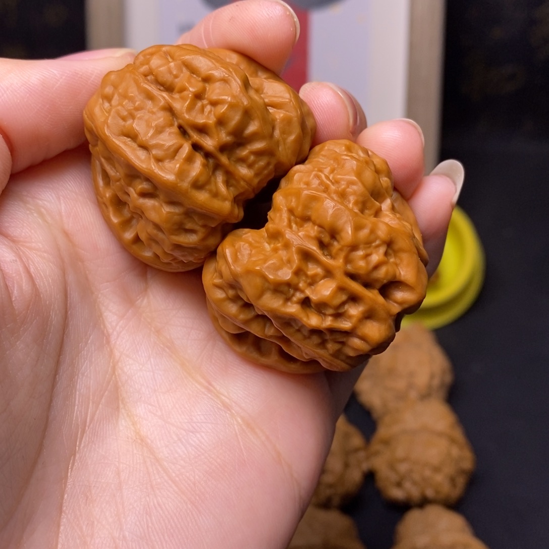 俊****文玩核桃吊坠蛤蟆39