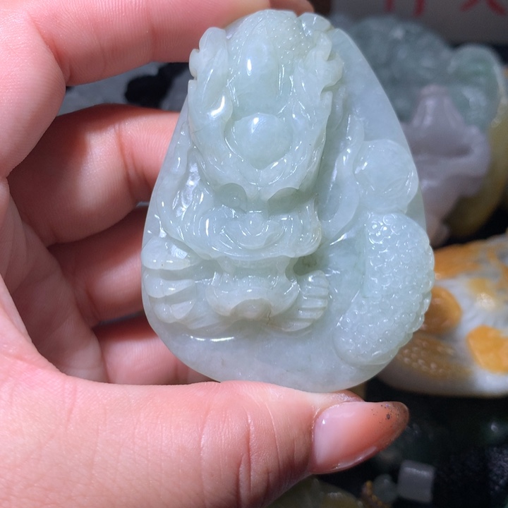 翡翠未镶嵌颈饰保真天然A货翡翠