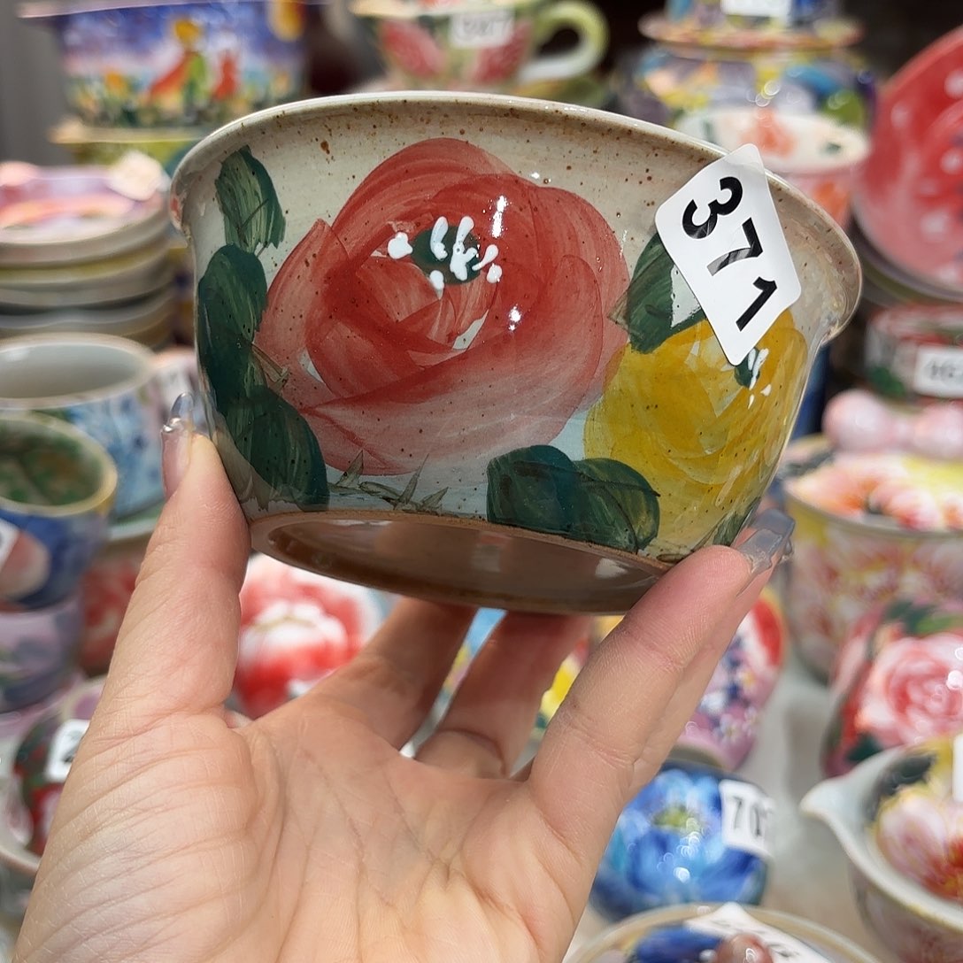 瓷片在这个社会也能找到