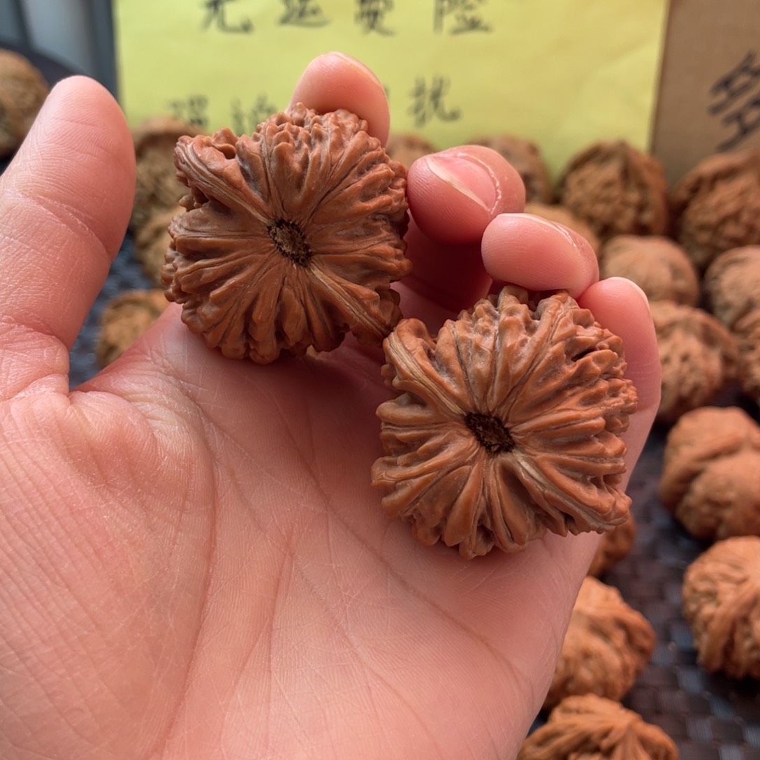 楼子，。边42尺。    全品