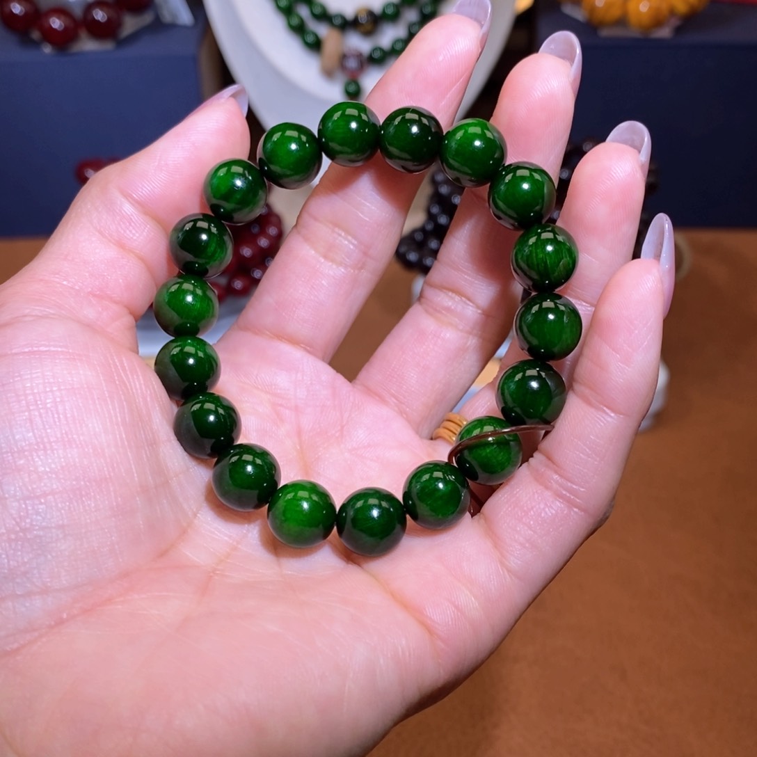 贝壳杉血龙木1.0阴沉天花板