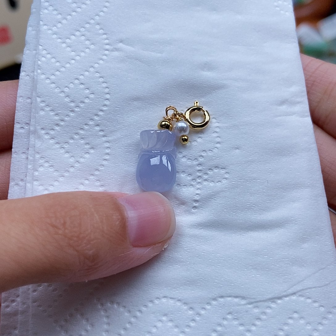 未镶嵌挂件翡翠闪