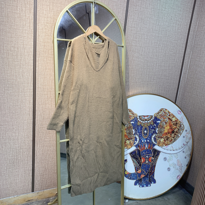 BT263孕妇咖色毛衣裙90-140