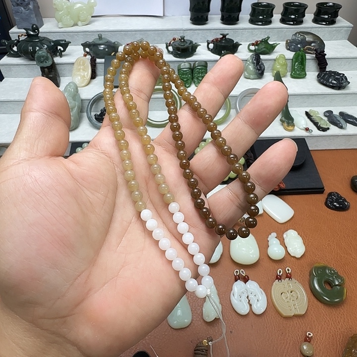 和田玉未镶嵌颈饰卡6