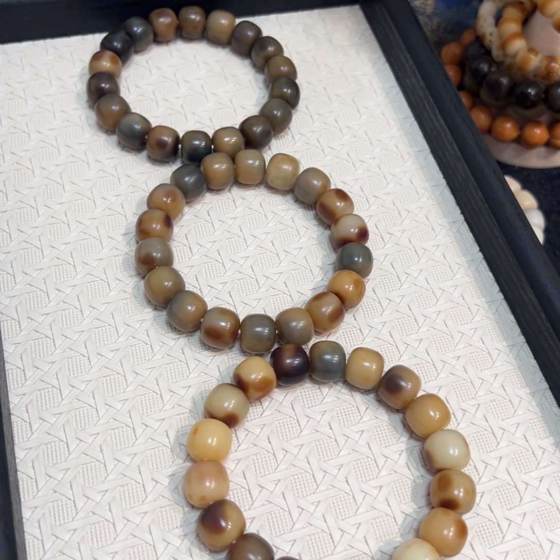 菩提根/象牙果吊坠飘花皮蛋卡13