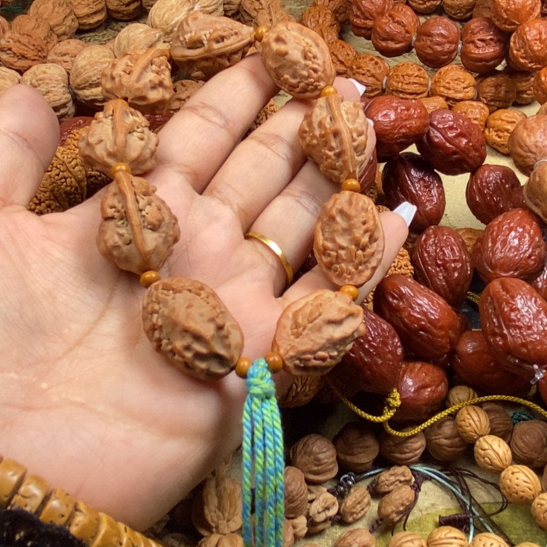 ༻***༺吊坠文玩核桃白茬麒麟角文玩核桃