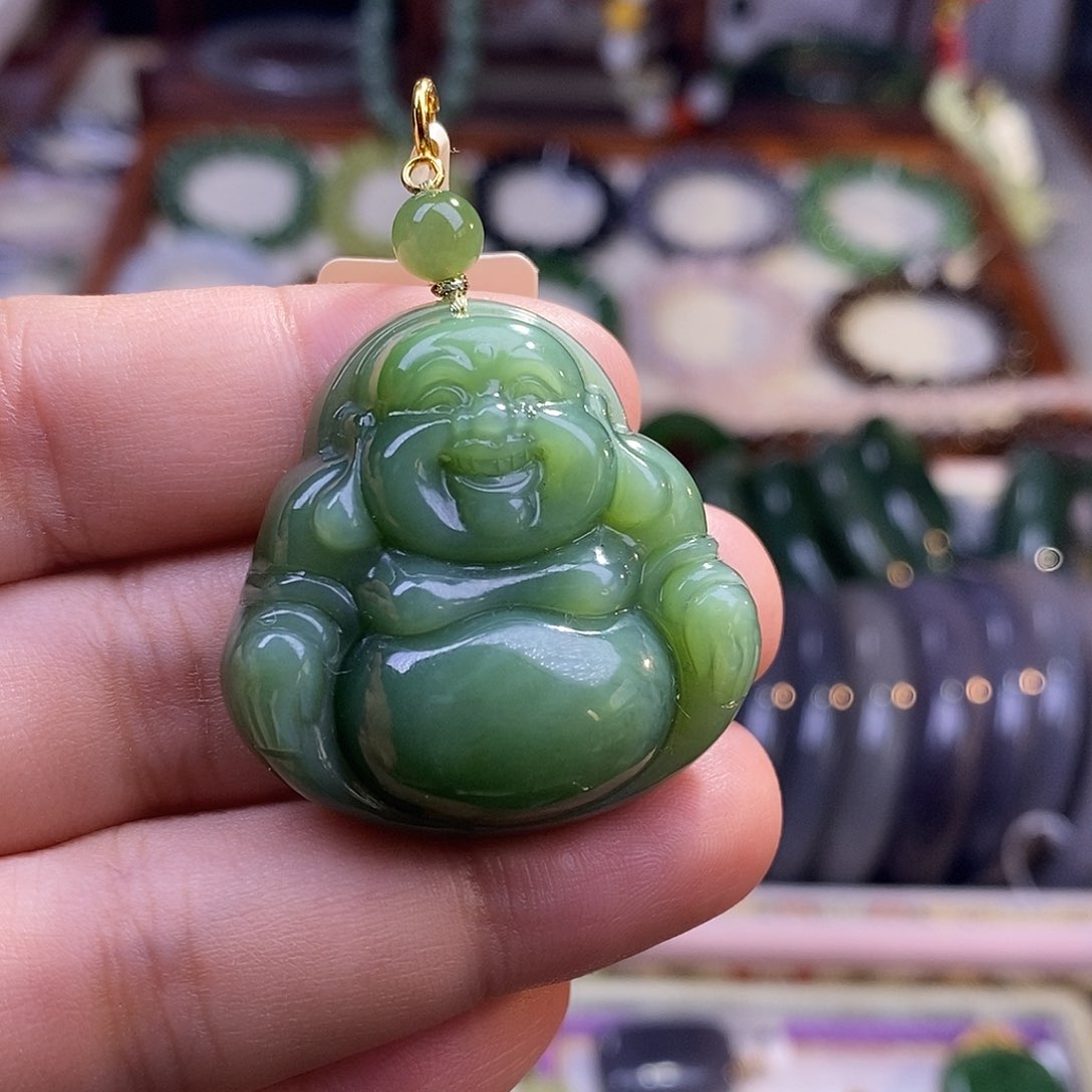 颈饰未镶嵌和田玉收藏级碧玉老料冰底粉绿金镶佛公