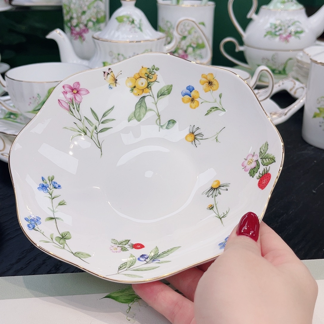 骨瓷7寸————————————————-