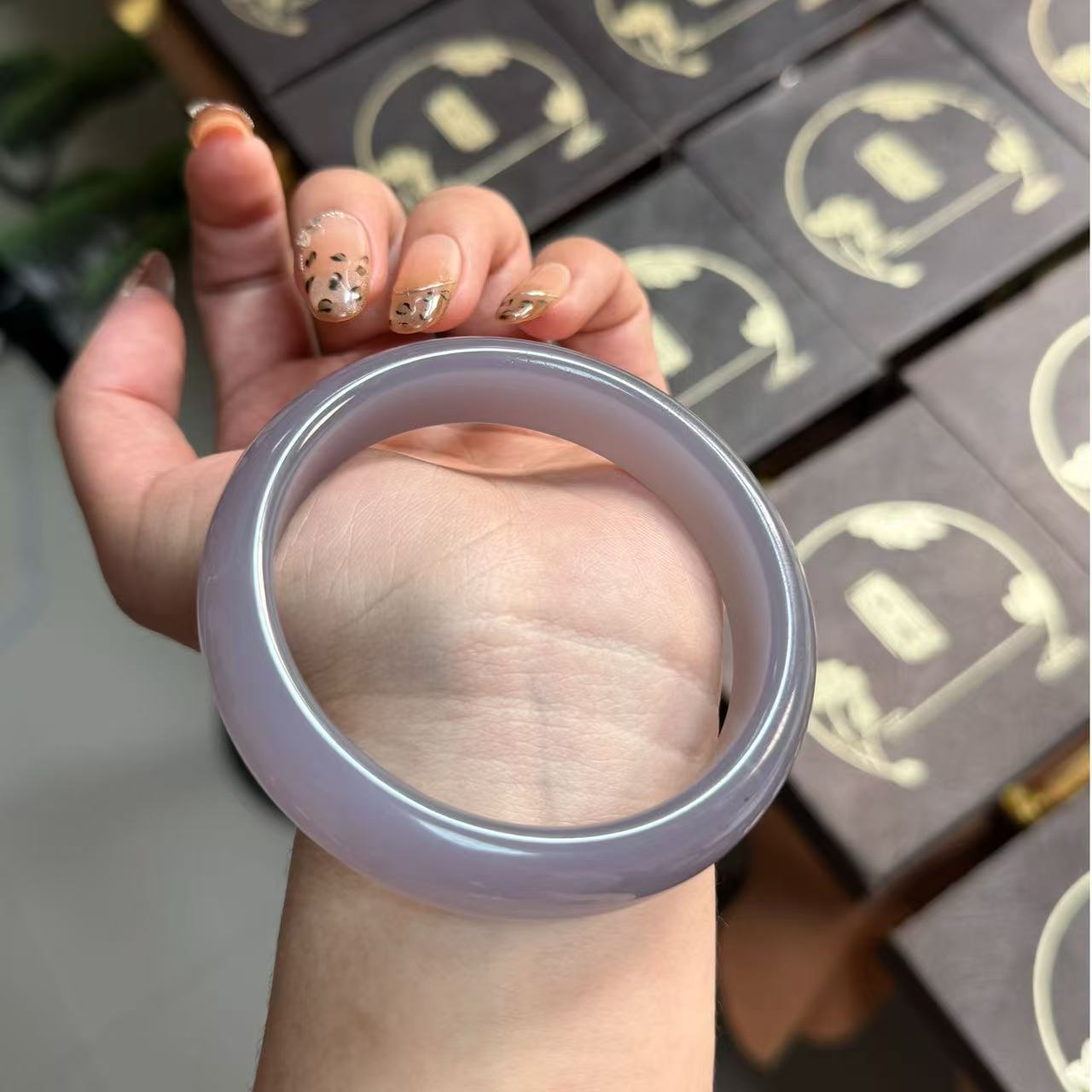 【冰烟紫】正圈口手镯——天然和田玉