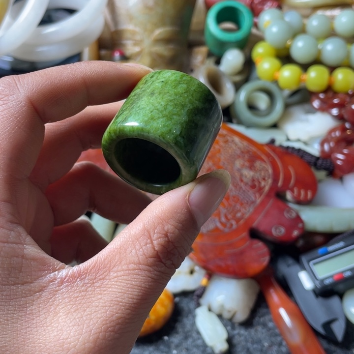 和田玉未镶嵌吊坠(不含链)