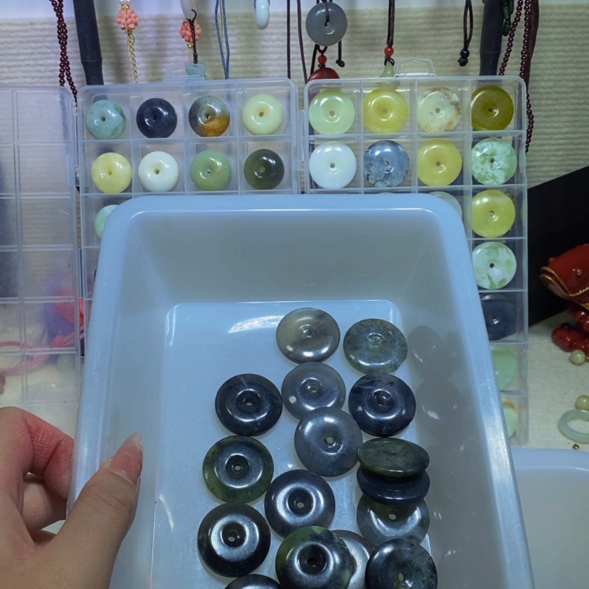 【闪购商品】蛇纹石玉其他未镶嵌376