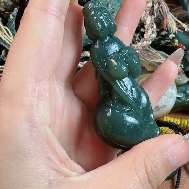 和田玉挂件未镶嵌