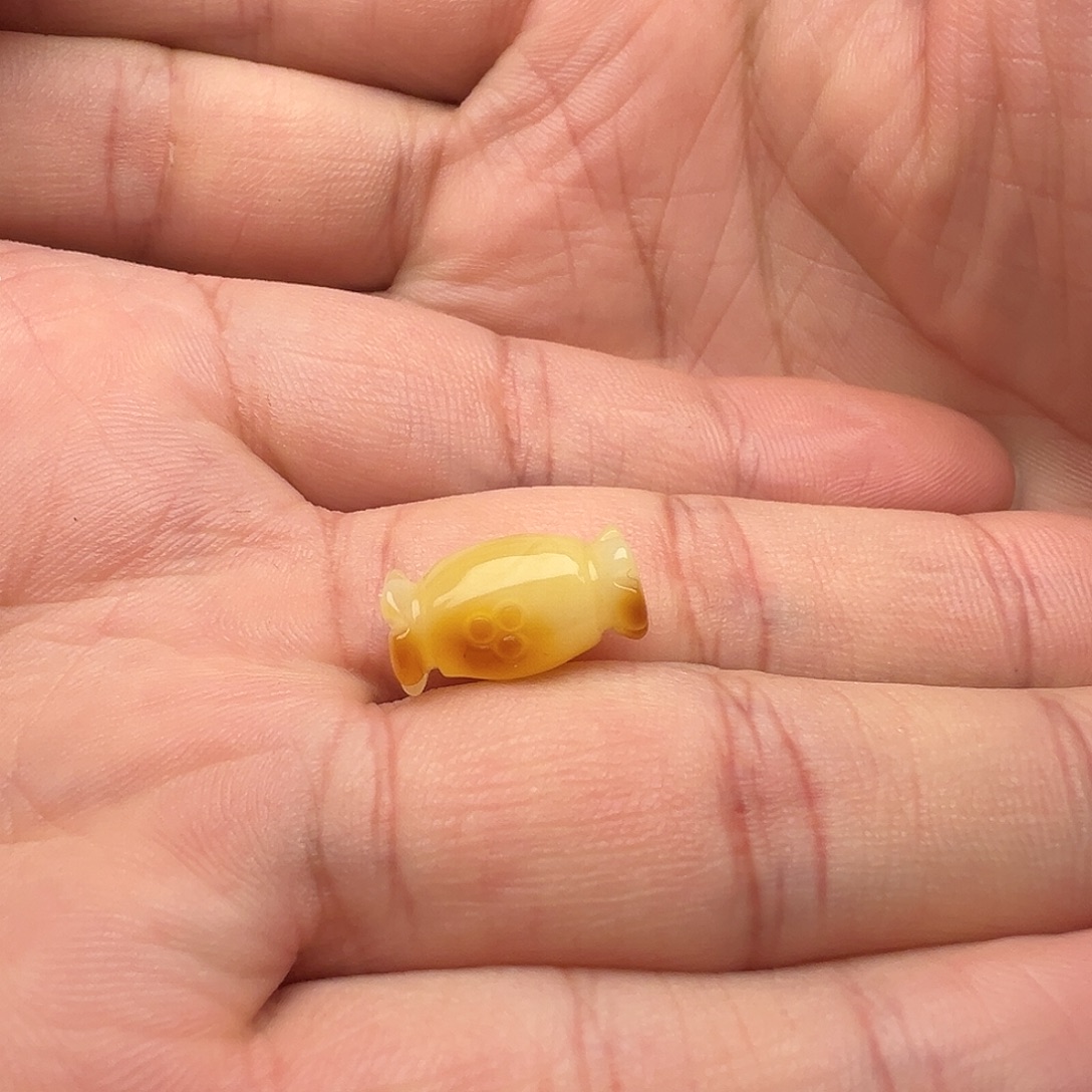 蜜蜡未镶嵌颈饰糖果提溜
