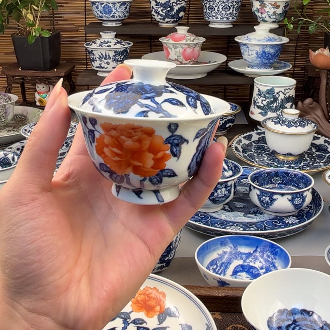 瓷片盖碗哈哈哈哈哈哈哈