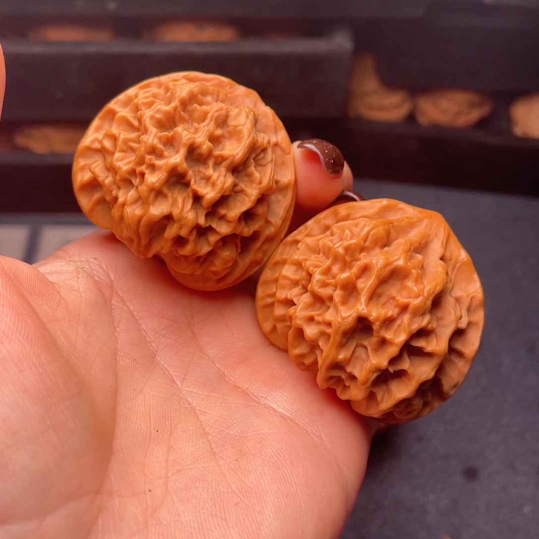 文玩核桃吊坠秦岭核桃24