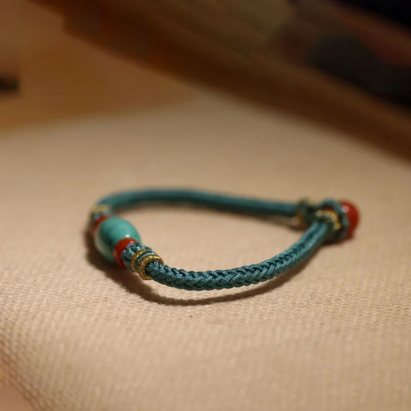 圆珠特色服饰手穿配饰