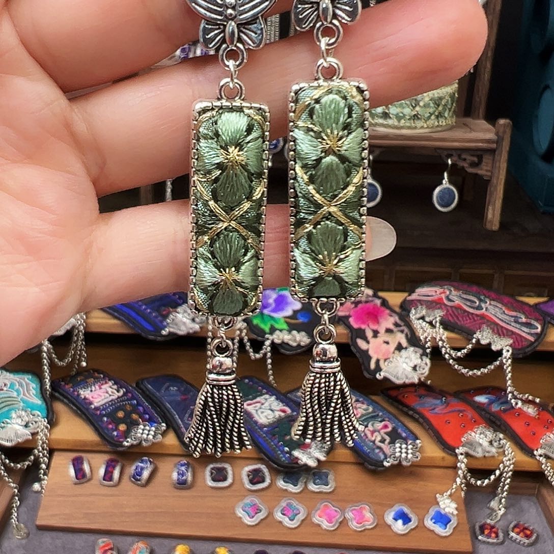 织绣手工刺绣工艺品