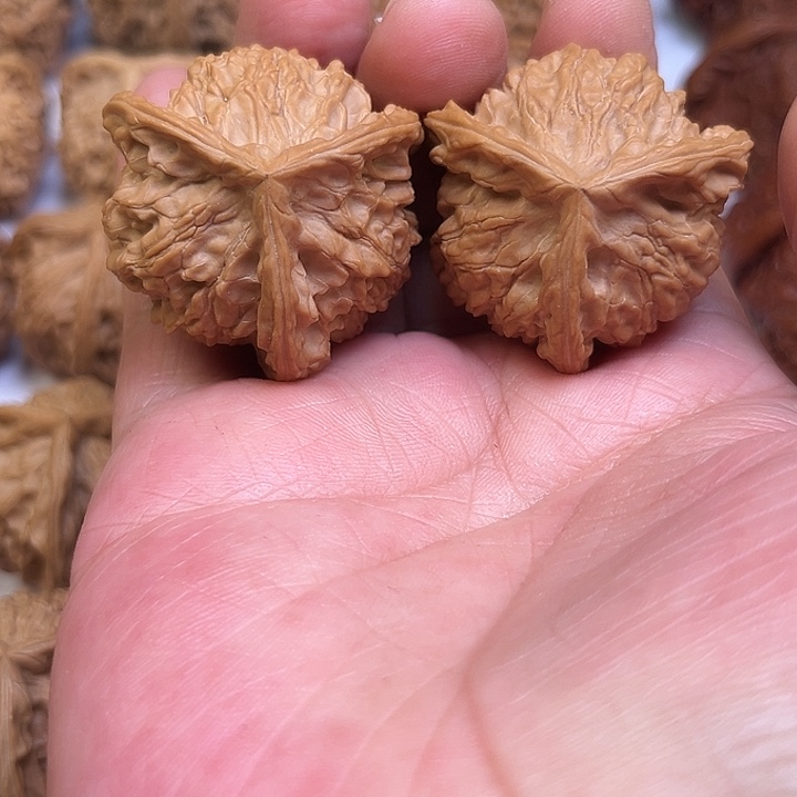 文玩核桃吊坠我想要