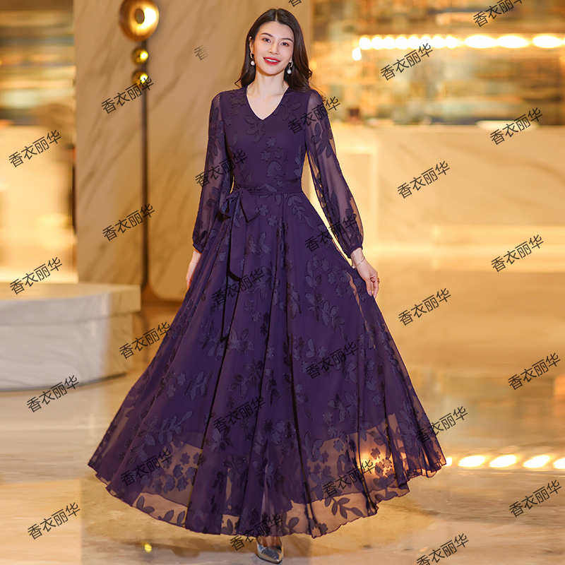 香衣丽华07-374夏季新款灯笼袖V领纯色大摆长款修身显瘦连衣长裙