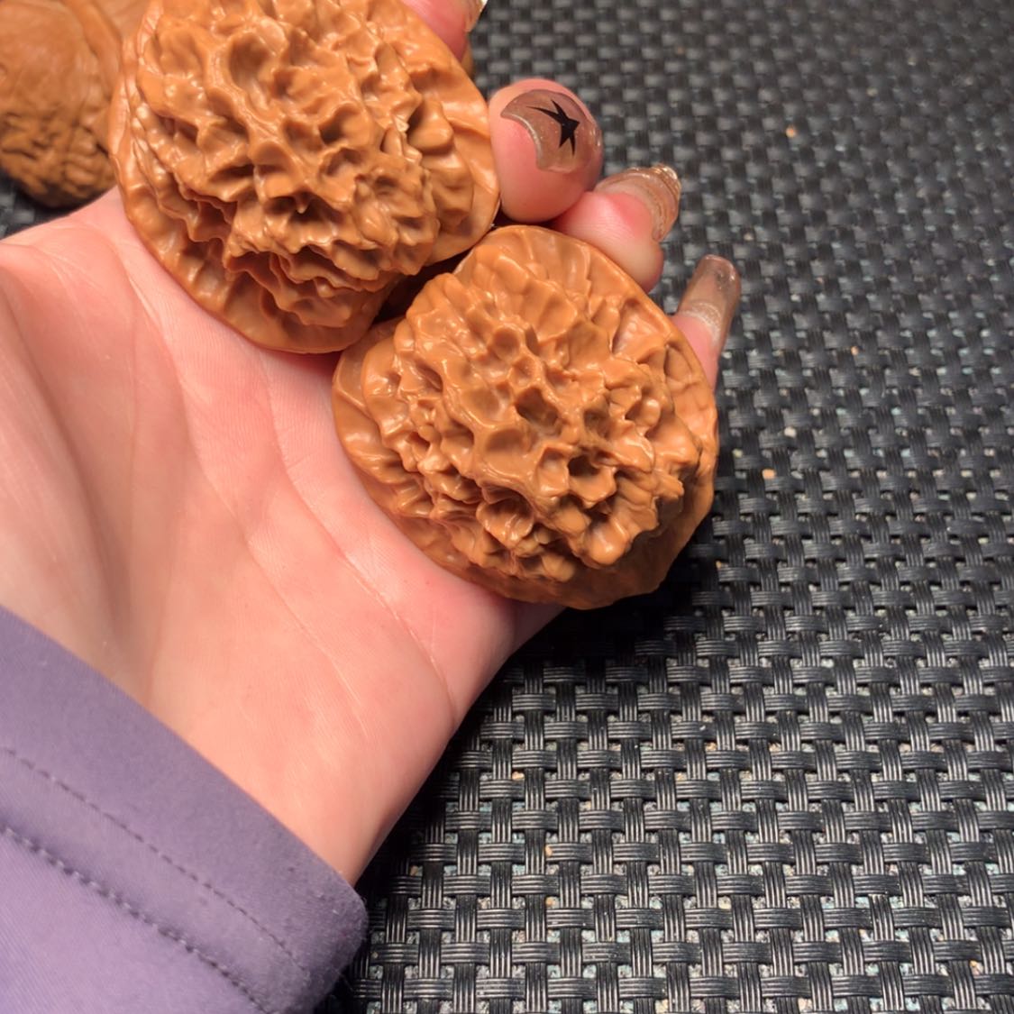 【闪购商品】文玩核桃吊坠帝王