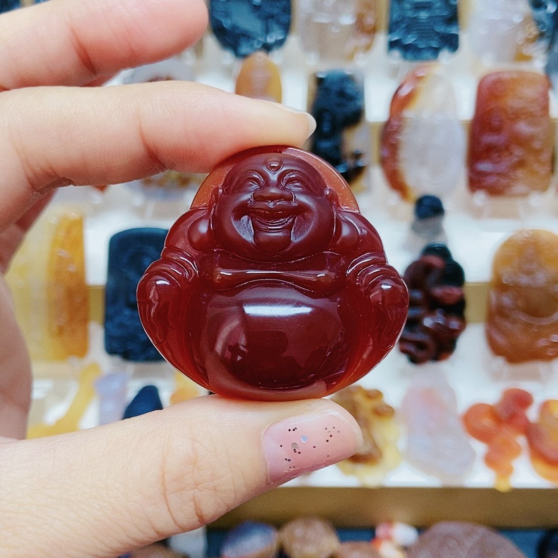 玛瑙/玉髓颈饰未镶嵌金***?