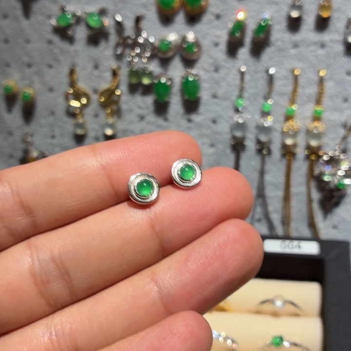 *****翡翠银S925镶嵌耳饰