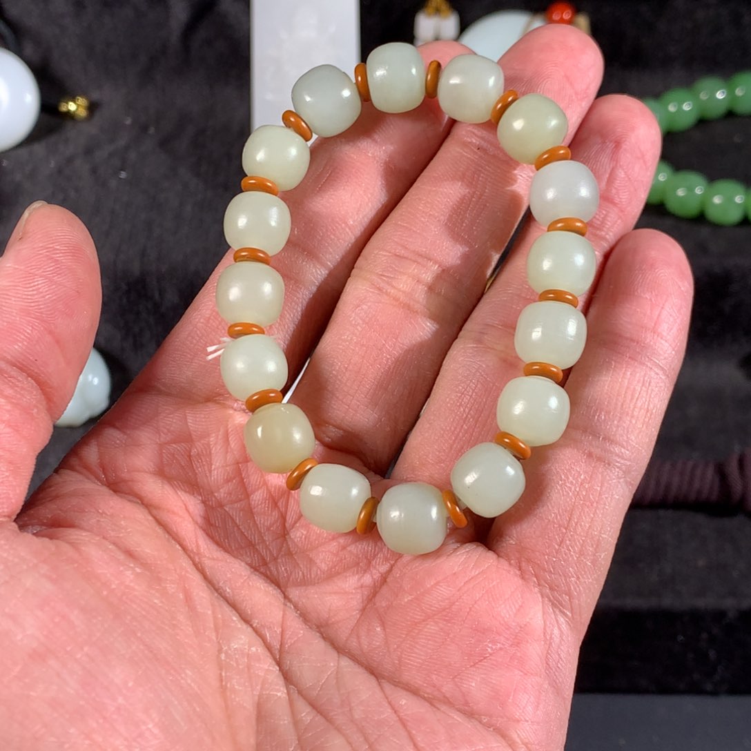 和田玉手链未镶嵌