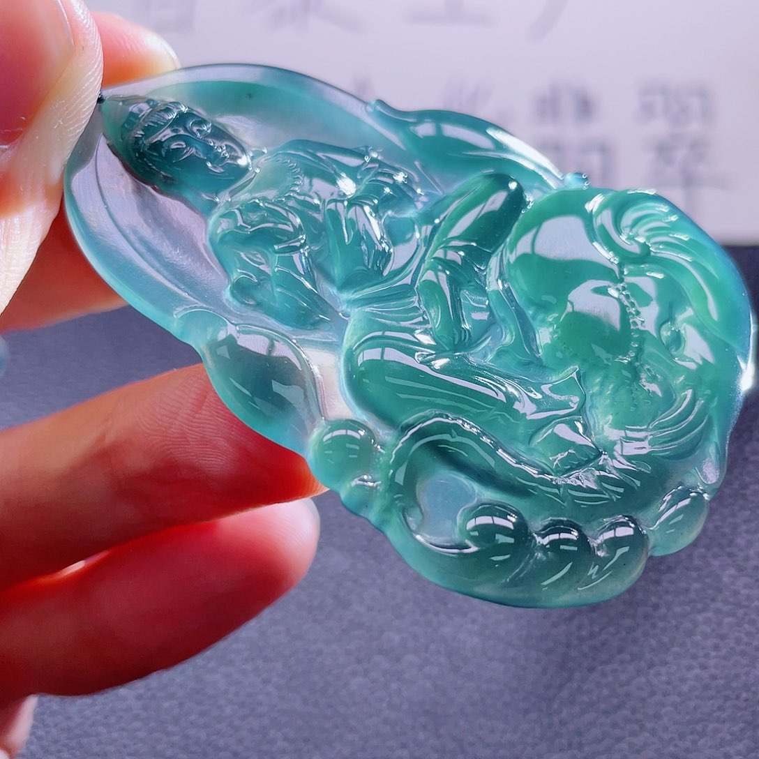 翡翠颈饰未镶嵌888888888