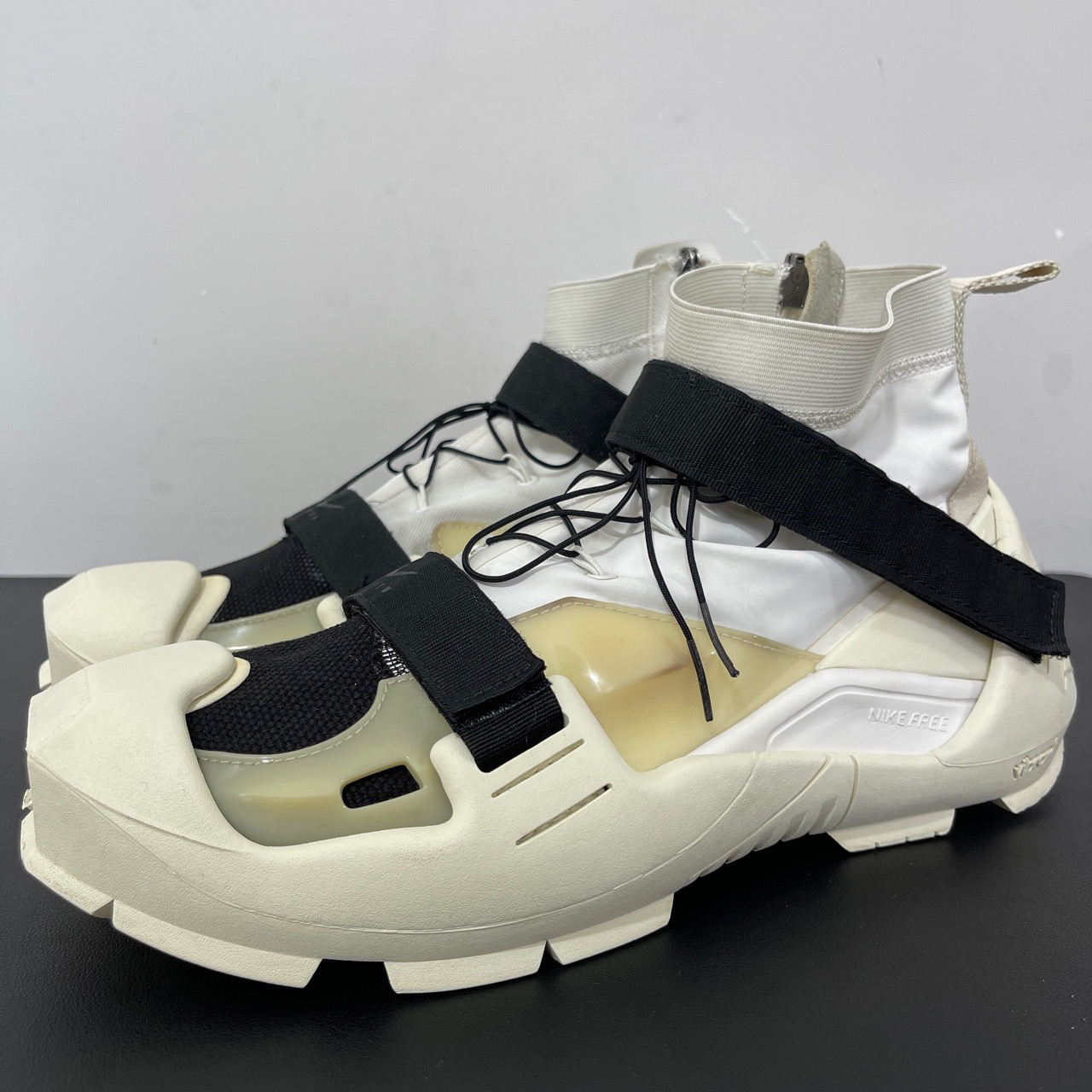 95新 NIKE/耐克 42码/FreeTR3 联名MMW白黑潮鞋球鞋/无原盒/95新