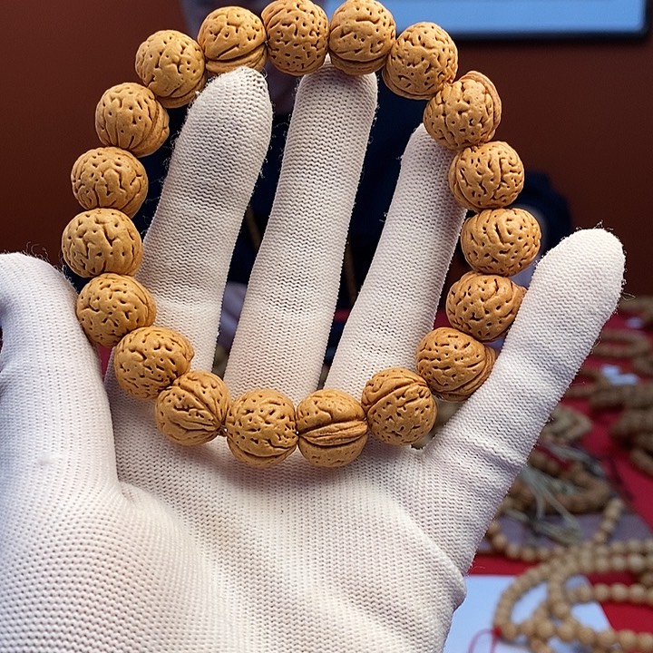 文玩核桃手串A22 尺寸误差0.5之间