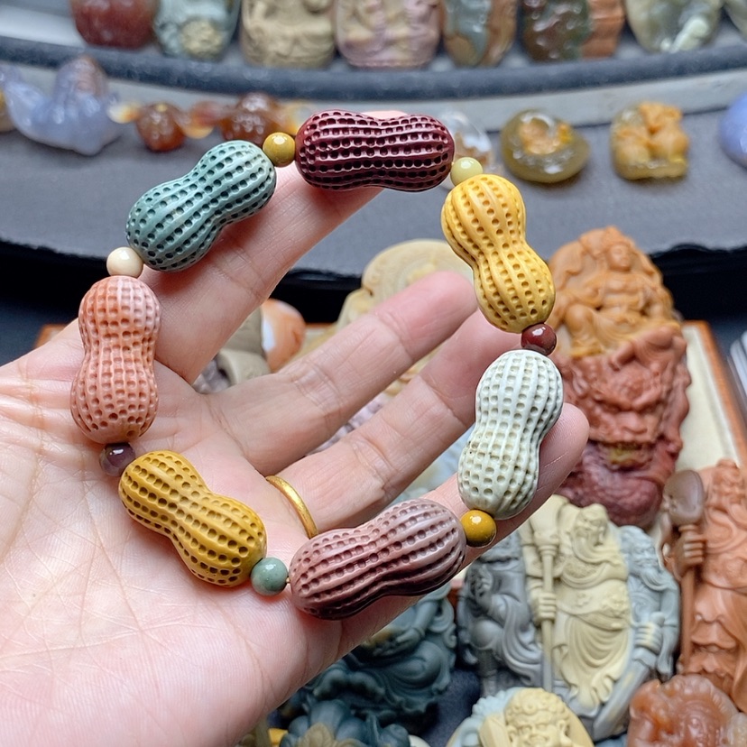 【闪购商品】定制石英质玉吊坠未镶嵌