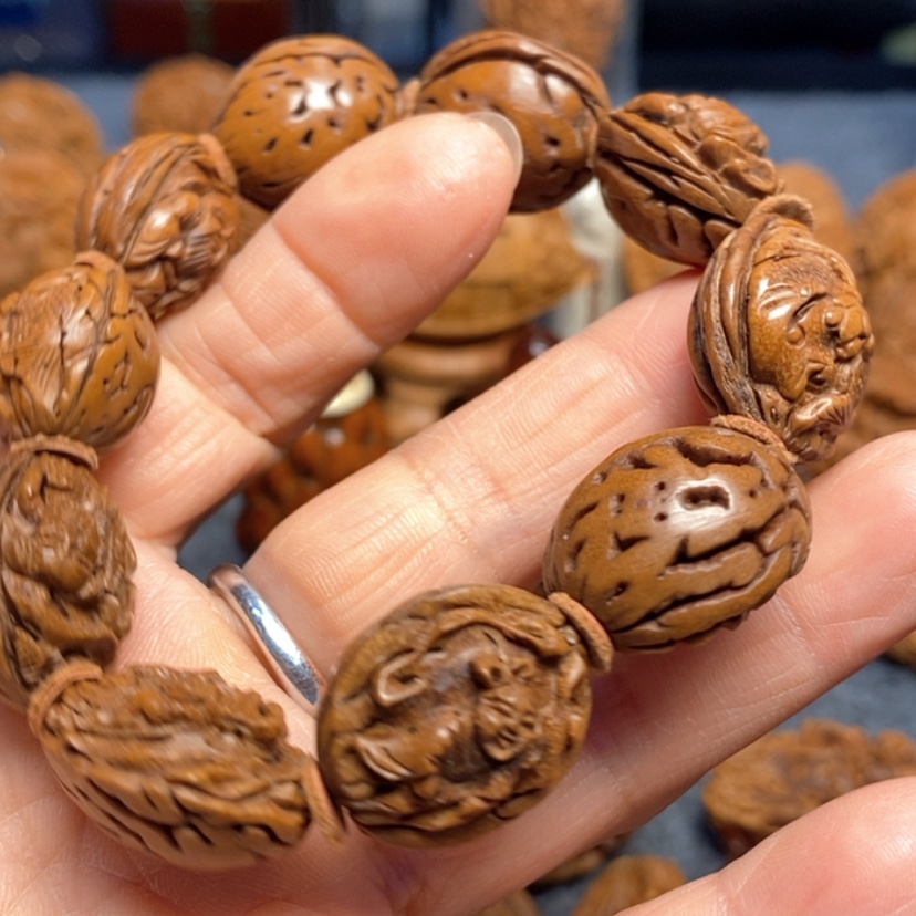 【闪购商品】手串/手链核桃乐*墩桃核雕核