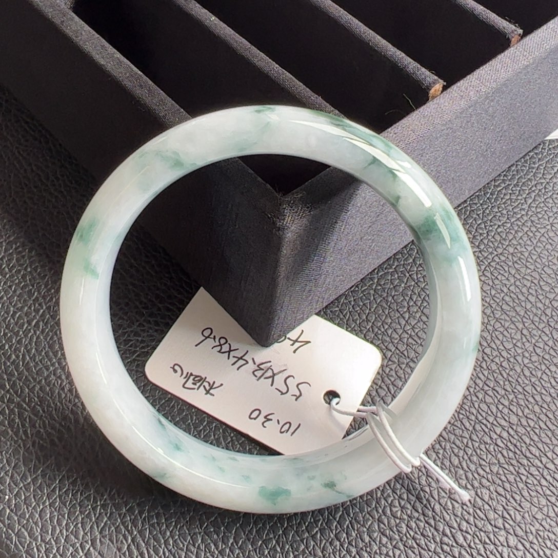 翡翠未镶嵌手镯55